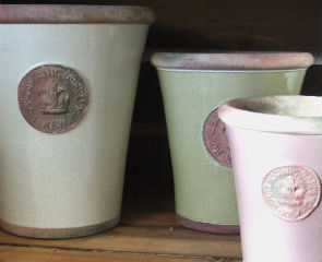 Kew pots